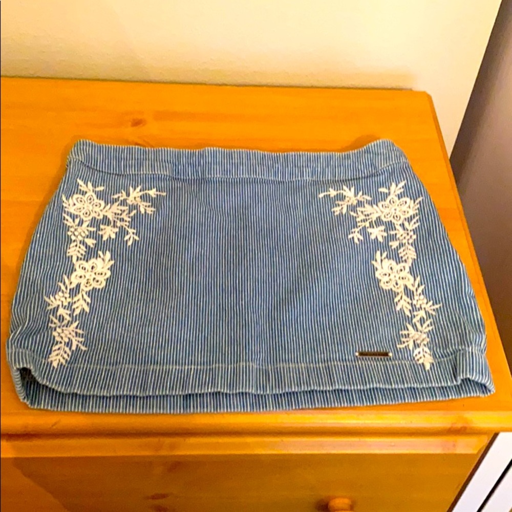 Pinstriped floral Abercrombie and Fitch Miniskirt